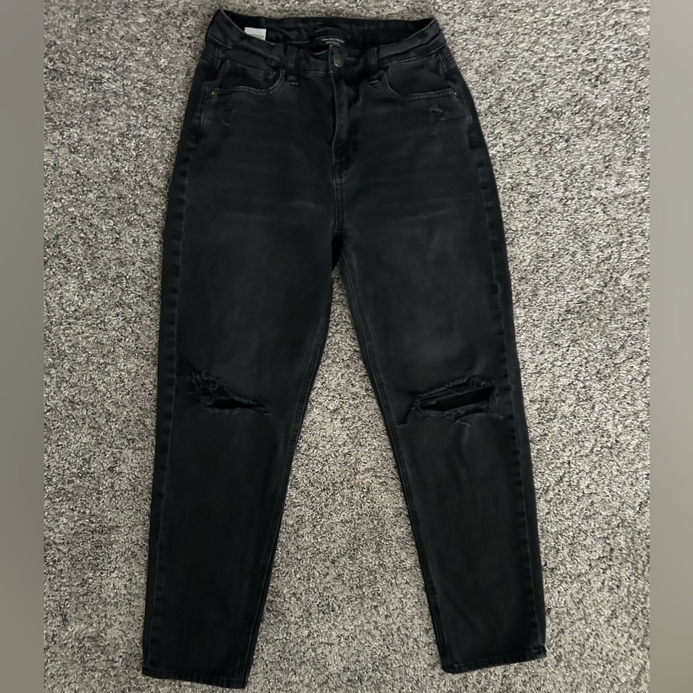 American Eagle Mom jeans